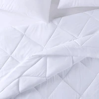 Couette Thinsulate alternative au duvet