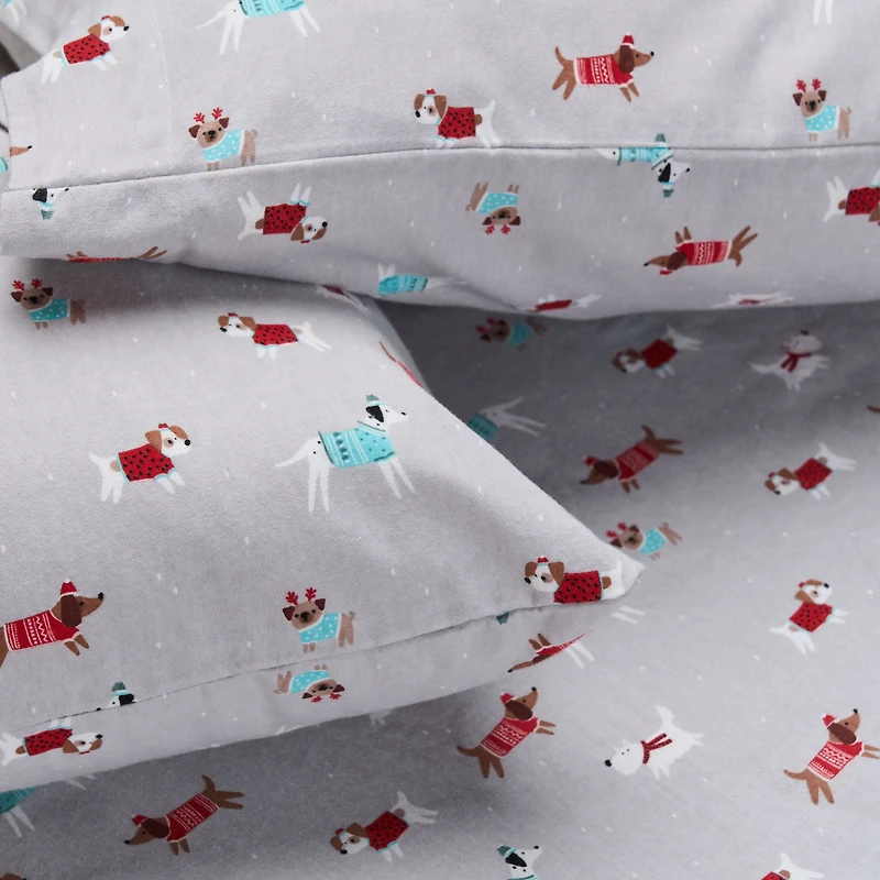 Holiday Dogs Flannel Shet Set