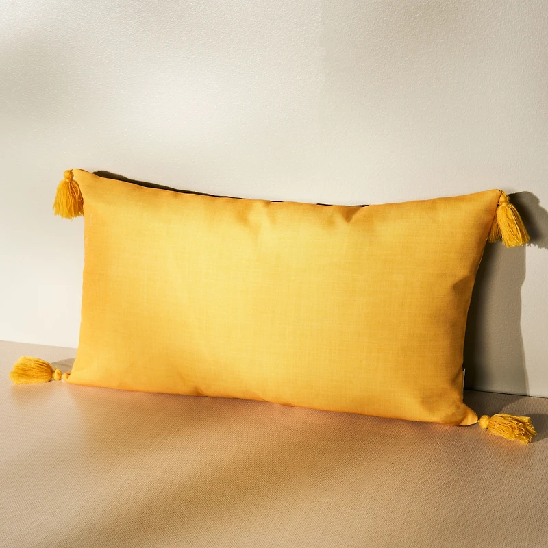 Ambiance Lumber Solid Cushion with tassels - Jaune