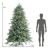 Arbre de Noël artificiel épinette à charnières avec pointes mixtes PE et PVC – 8 pi