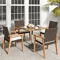Ensemble de 2 chaises de jardin en rotin PE, coussin amovible et accoudoirs en bois d'acacia - Blanc