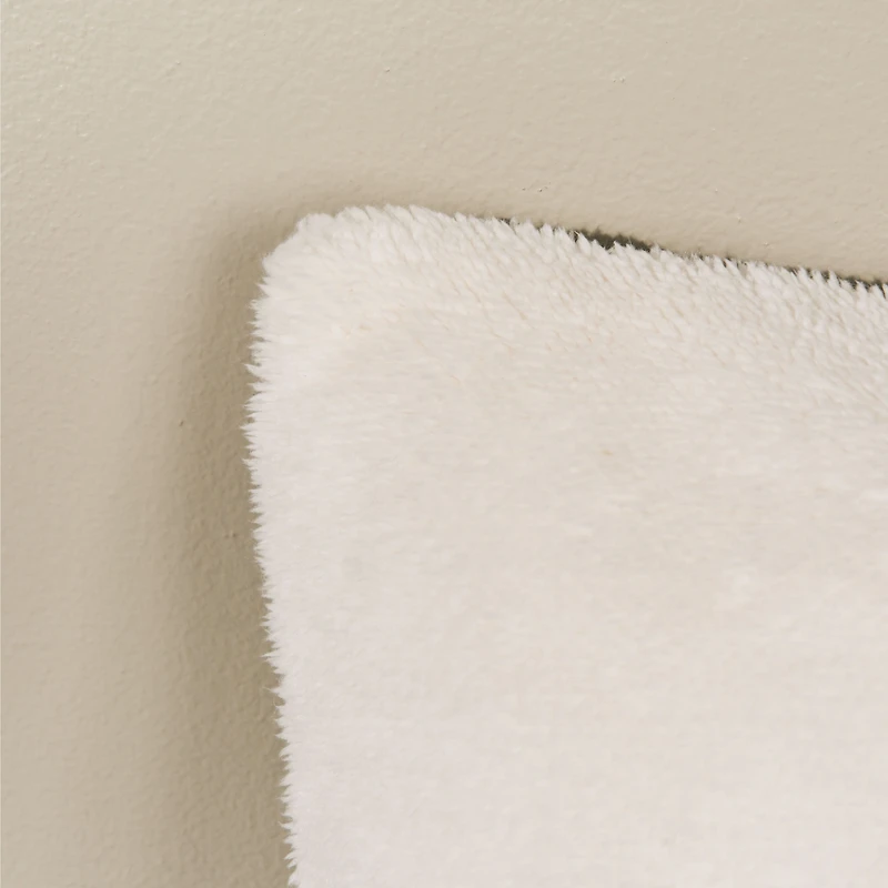 Asner Square Cushion