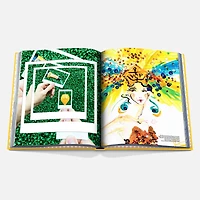 Beau livre de photographies décoratif par Assouline - « Veuve Clicquot »