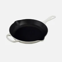 Le Creuset Signature 26 cm Iron Handle Skillet White