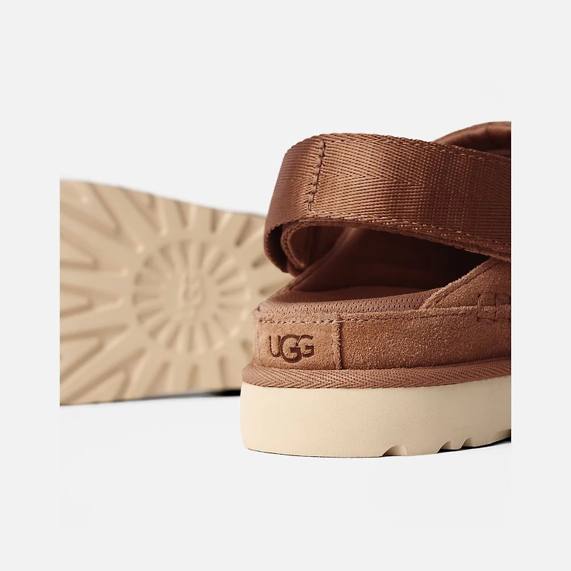 Ugg® Goldstar Pantoufles sabots