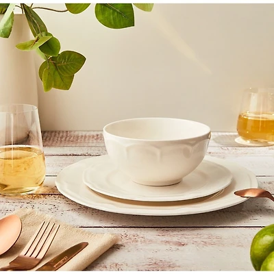 Brilliant Rococo Dinner Set, 12 piece 