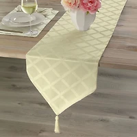 Laurel Leaf Runner