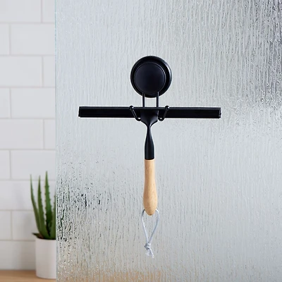 Myra Squeegee
