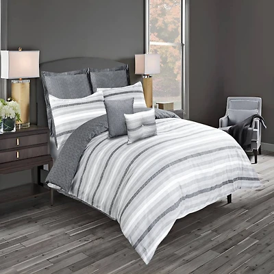 Saylor Comforter Set