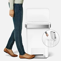 simplehuman Corbeille rectangulaire avec pochette pour sac poubelle, 45 litres - Blanche