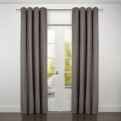 Sogi Grommet Curtain
