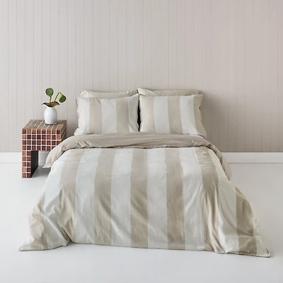 Somerton Comforter Set
