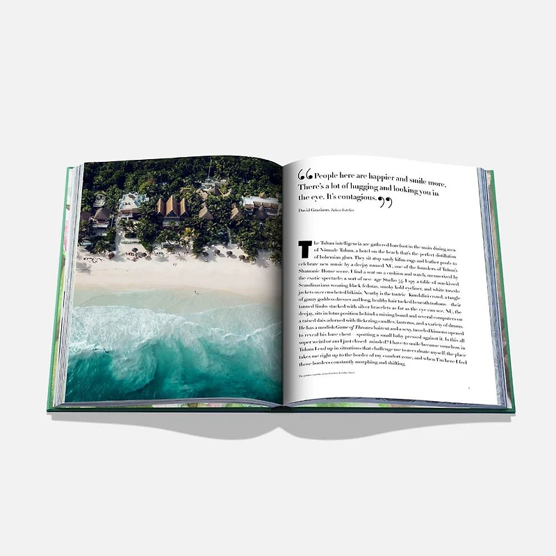 Beau livre de photographies décoratif par Assouline - « Tulum Gypset »