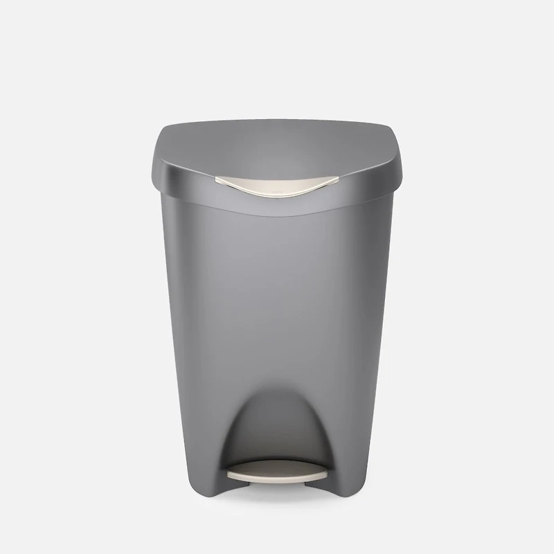 Umbra Brim Poubelle à pédale avec couvercle, 50 L - Nickel