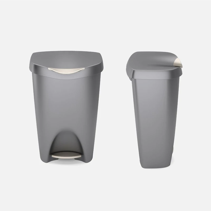 Umbra Brim Poubelle à pédale avec couvercle, 50 L - Nickel