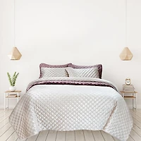 Velluto Quilt Set