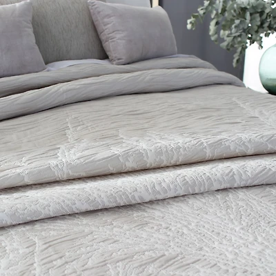 Venetia Bedspread