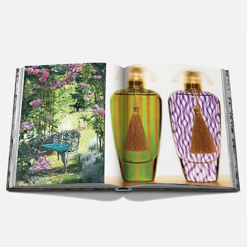 Venetian Chic Book, English