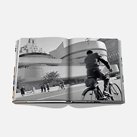 Fifth Avenue Book, English