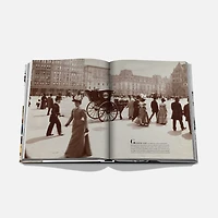 Fifth Avenue Book, English