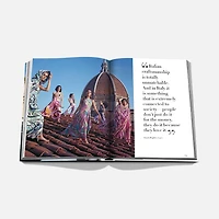 Dolce Vita Book, English