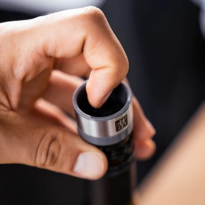 Bouchon de vin sous-vide « Fresh & Save » par ZWILLING