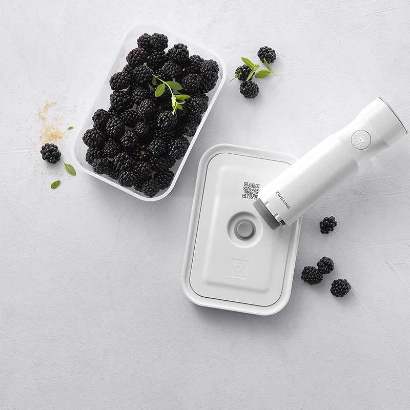ZWILLING FRESH & SAVE Medium Semi-transparent Plastic Vaccum Box 1.1L