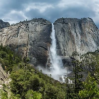 Yosemite Falls Wallpaper Mural