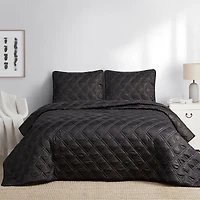 Ainsley Quilt Set
