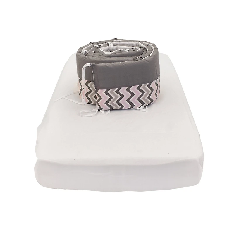 7-Piece Bedding Set - Zigzag Giraffe