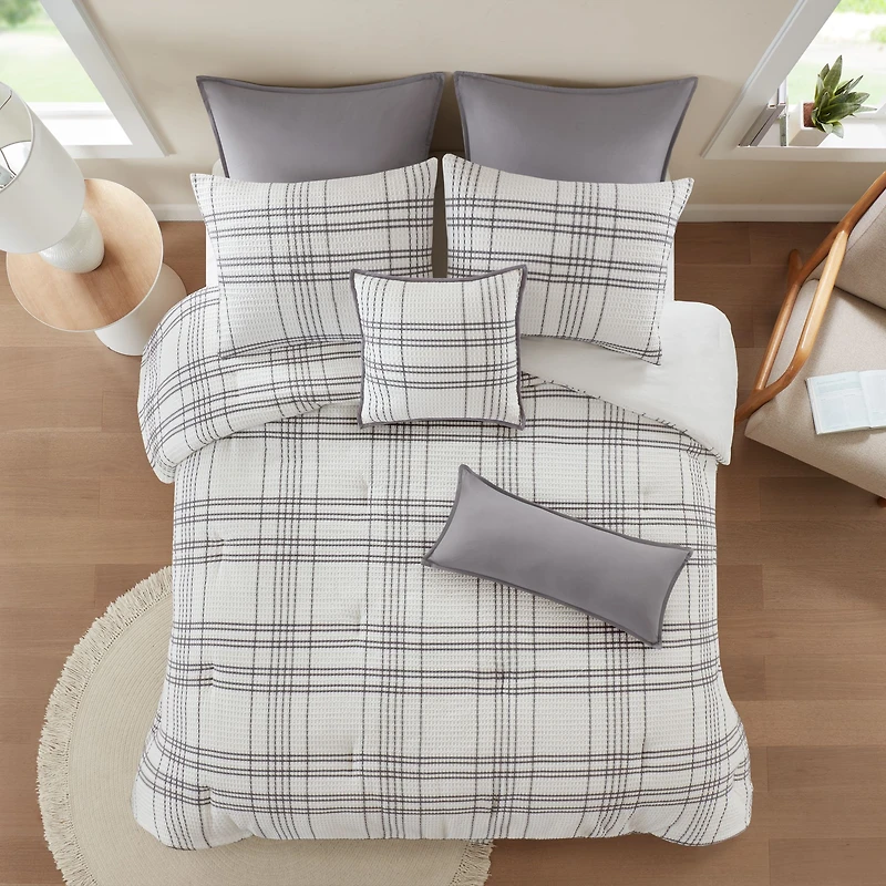 Ink & Ivy Calvin Square Cushion