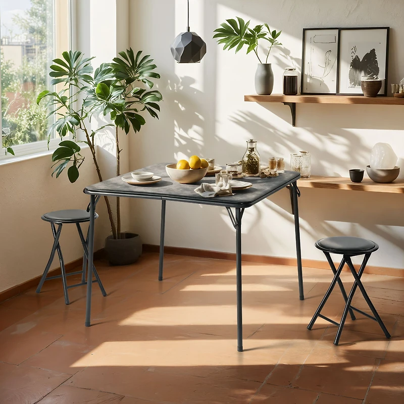 Table carrée pliable - 34 po