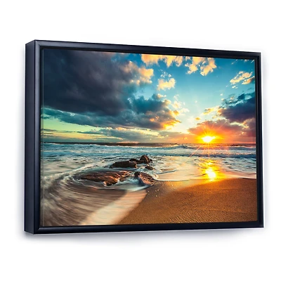 Toile imprimée « Beautiful Cloudscape over the Sea »