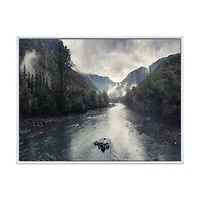 Toile imprimée « Mountain River with Fog and Rain »