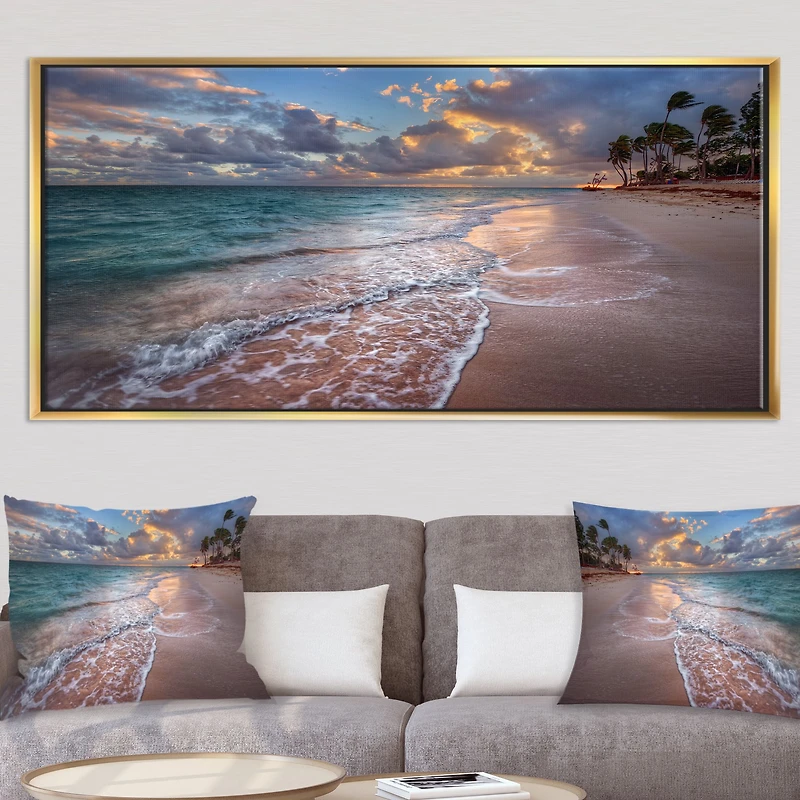 Toile imprimée « Palm Trees on Clear Sandy »