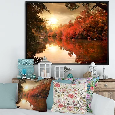 Toile imprimée « Colorful Fall Sunset over River »