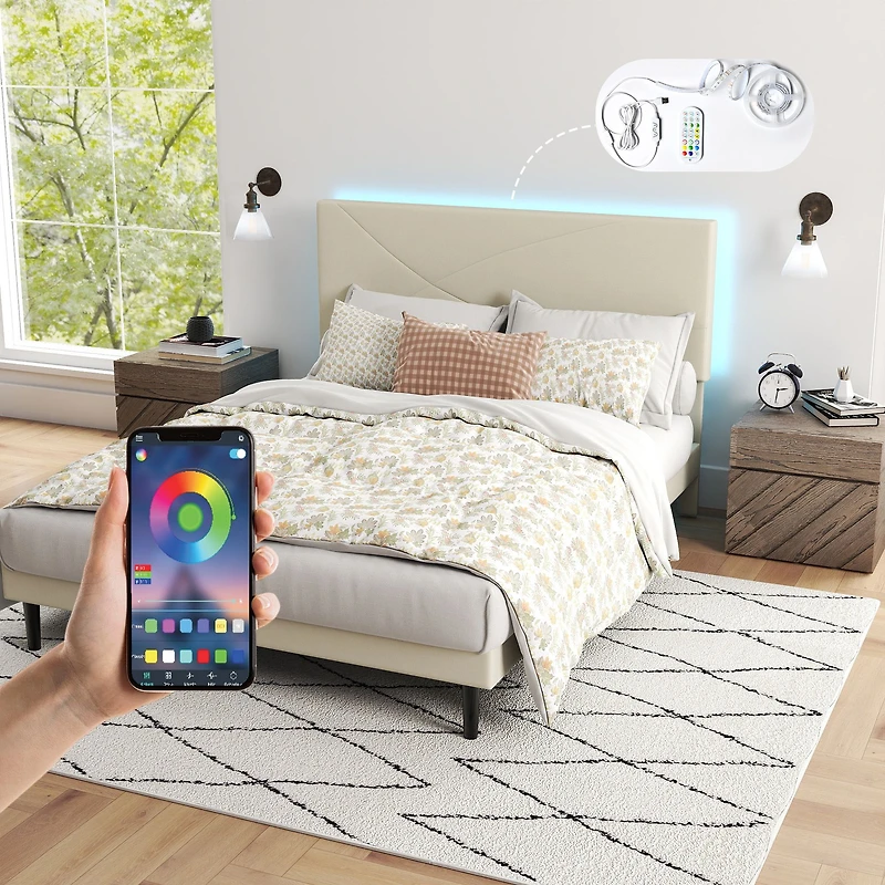 Cadre de lit grand rembourré Foothill beige avec ports USB et lumières LED