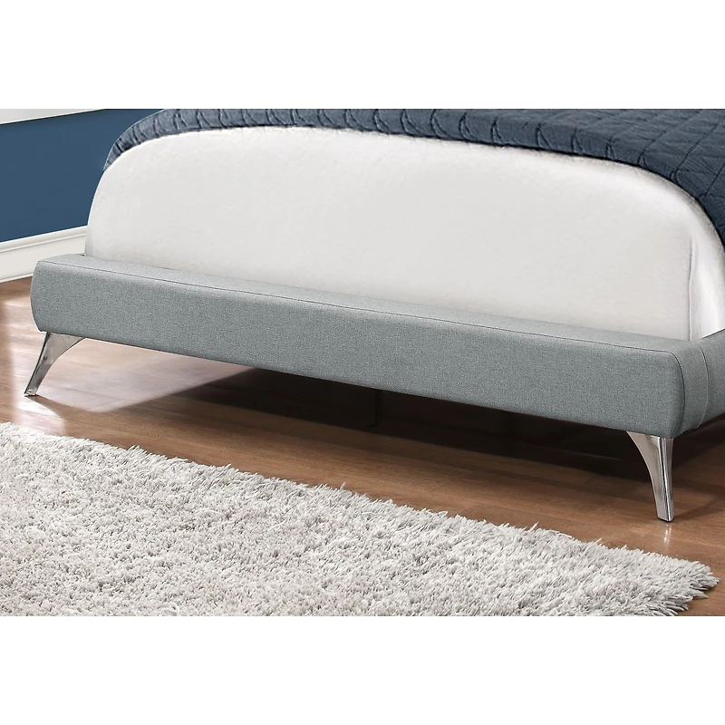 Rectangular Elegant Nailhead Trim Bed Frame - Queen
