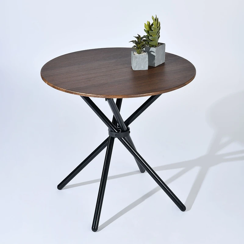 31.5" Round Dining Table with Crisscross Metal Base