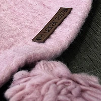 100% Wool 94" x 67" Rug Pure - Pink
