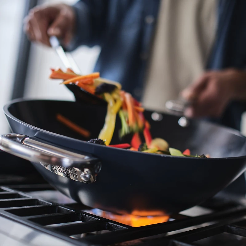 Joseph Joseph SPACE™ Wok en céramique - 32 cm