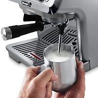 La Specialista Arte Evo Espresso Machine by De'Longhi