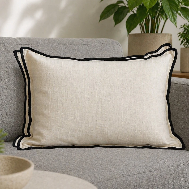 Luma Cushion