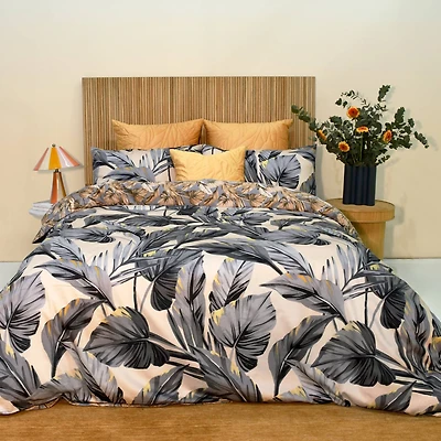 Marina Comforter Set