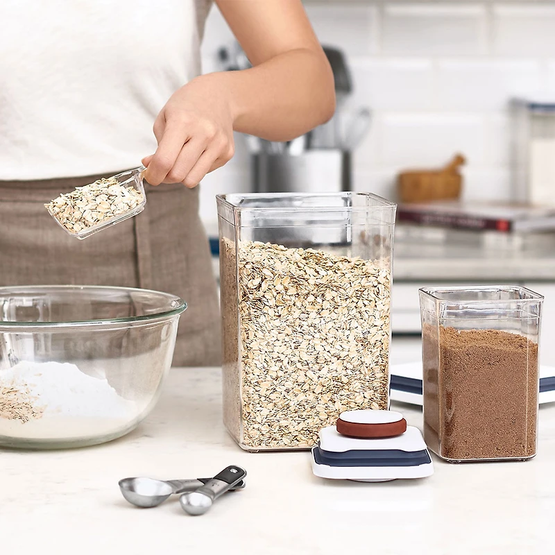 Oxo Pop 2.0 8-Piece Baking Set