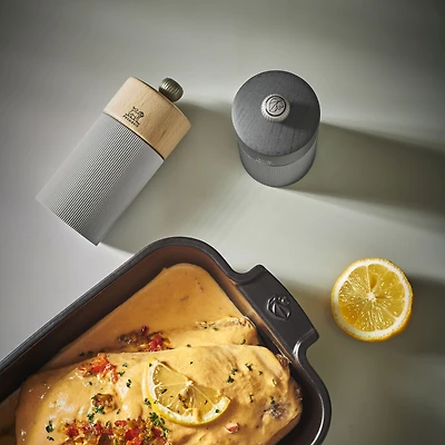 Peugeot Line Manual Salt Mill Natural Aluminum Beachwood - 5''