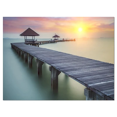 Toile « Wooden Sea Bridge and Sunset »