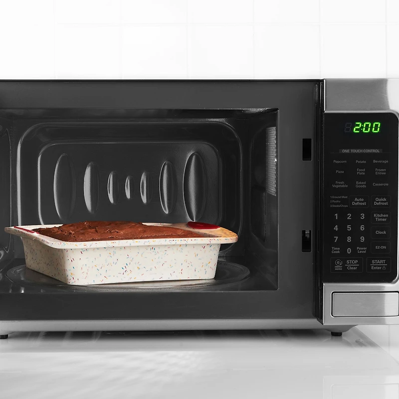 Trudeau Confetti Silicone Square Cake Pan