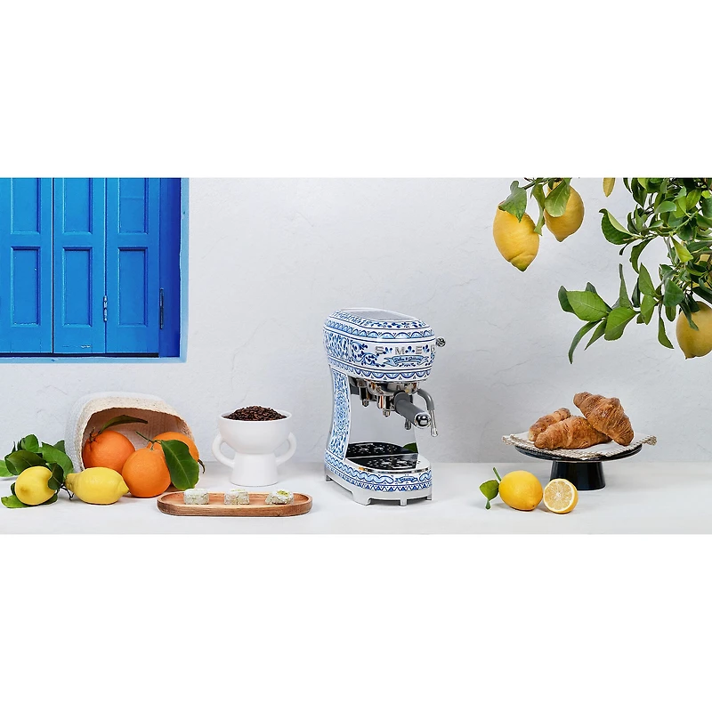 SMEG x Dolce & Gabbana Blue Mediterraneo Machine à espresso manuelle