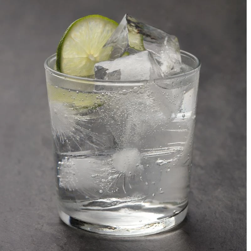 OGGI Everyday Ice Cube Tray